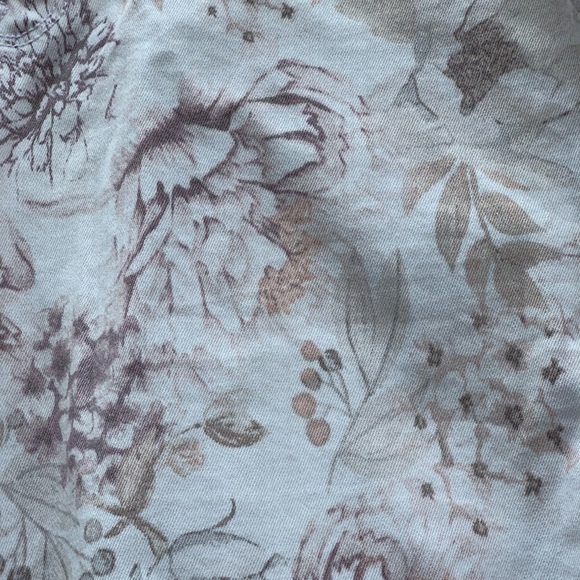 White floral print jeans - Picture 2 of 3